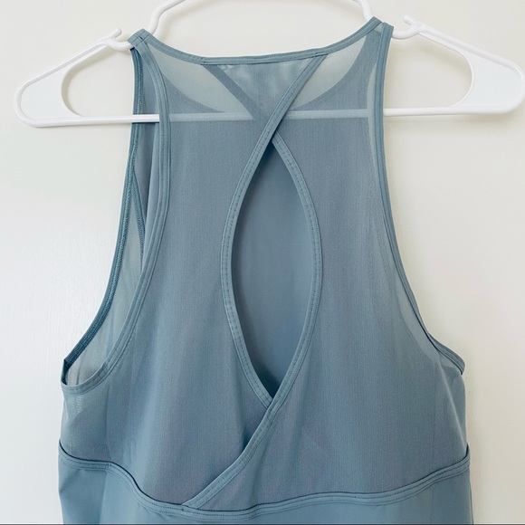 Lululemon run off the route tank - Picture 5 of 7